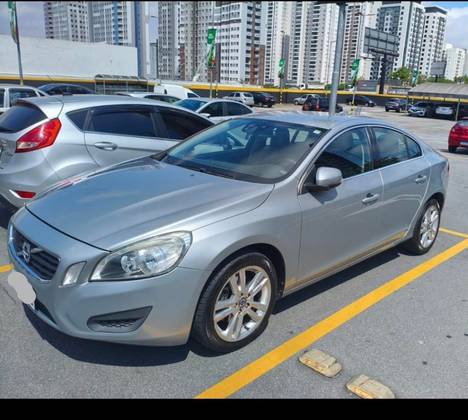 VOLVO S60 2.0 T5 DYNAMIC GASOLINA 4P AUTOMÁTICO VOLVO S60 2.0 T5 DYNAMIC GASOLINA 4P AUTOMÁTICO